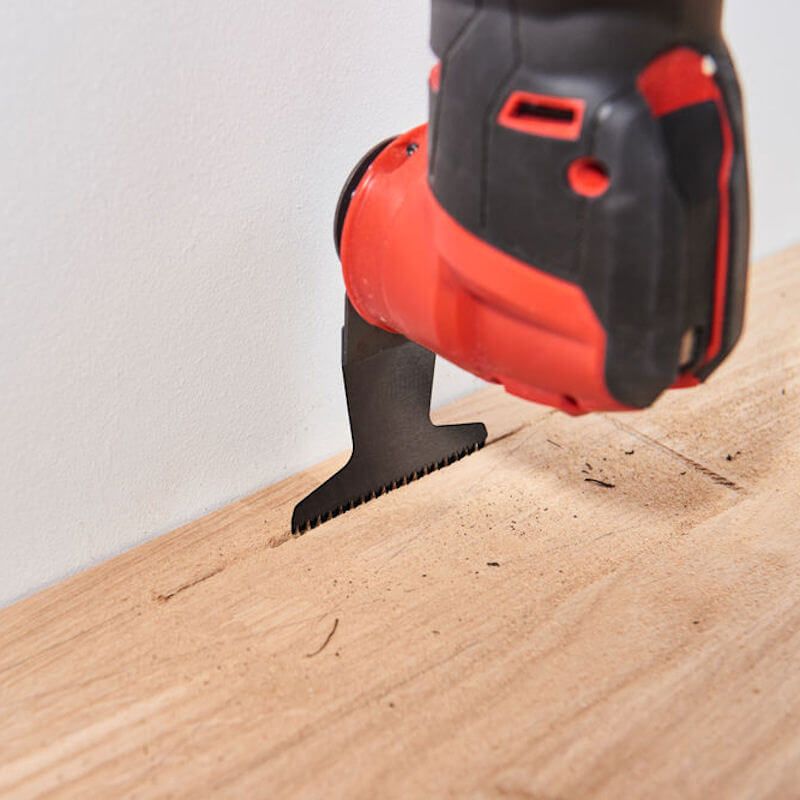 Milwaukee 65mm Multi Tool Blade Action Shot Milwaukee 65mm Multi Tool Blade Action Shot